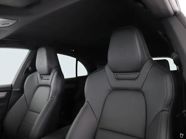 Porsche Macan 4