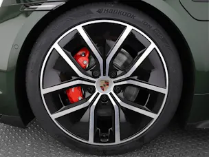 Porsche Taycan 4S Sport Turismo Black Edition