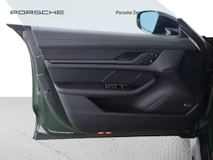 Porsche Taycan 4S Sport Turismo Black Edition
