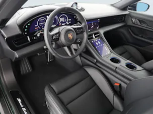 Porsche Taycan 4S Sport Turismo Black Edition