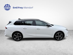 Vehicle image OPEL Astra Sports Tourer 1.2 T Hybrid Energize Your Fleet