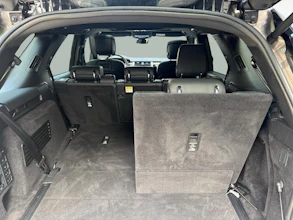 https://vehicle.imgix.net/4175577/0927d3aa-cebb-4bda-a3de-92119846f49c.jpg