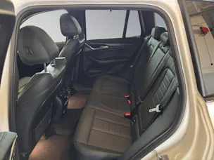 BMW X3 30e xDrive SAG