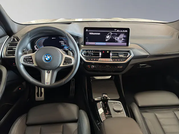 BMW X3 30e xDrive SAG