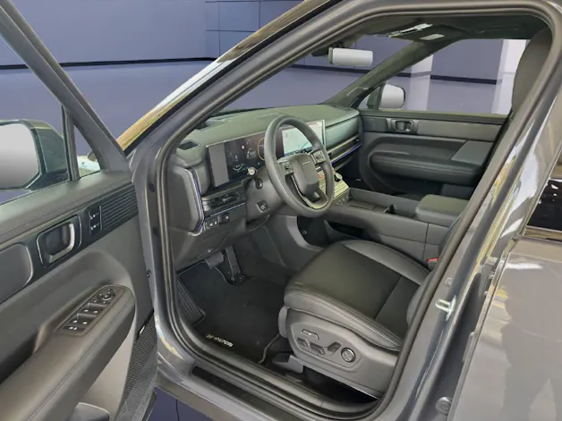 Hyundai SANTA FE 1.6 T-GDi Hybrid Calligraphy Swiss Edition 7P