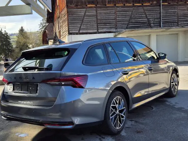Škoda Octavia 1.5 TSI mHEV Spor