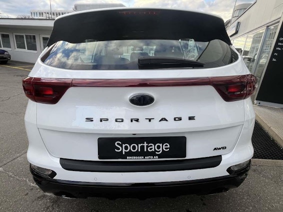 Vehicle image 3 Vehicle image 3