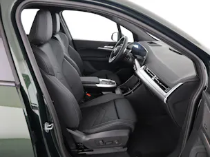 BMW 230e xDrive paddles Active Tourer