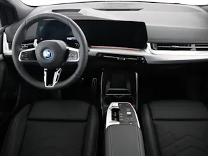 BMW 230e xDrive paddles Active Tourer