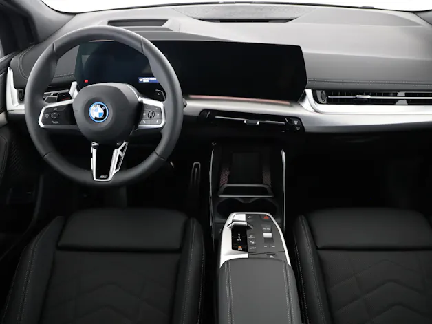BMW 230e xDrive paddles Active Tourer