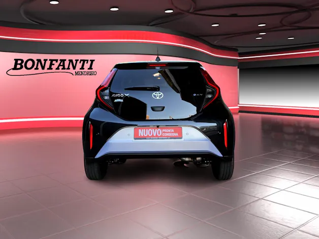 Toyota Aygo X 1.5 VVT-i HSD Trend