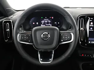 Volvo XC40 2.0 B4 MH Black Edition