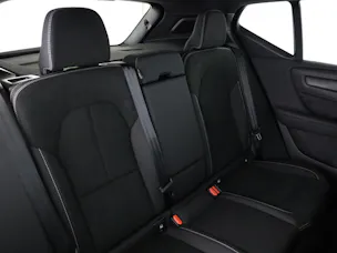 Volvo XC40 2.0 B4 MH Black Edition