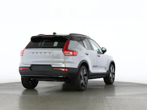 Volvo XC40 2.0 B4 MH Black Edition