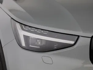Volvo XC40 2.0 B4 MH Black Edition
