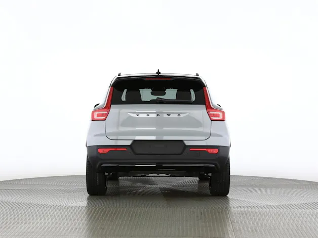 Volvo XC40 2.0 B4 MH Black Edition