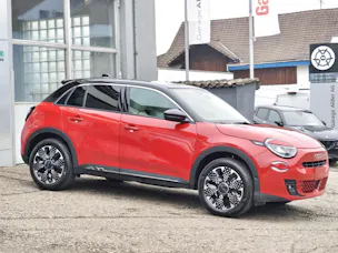 Fiat 600 1.2 Hybrid 145 La Prima Bicolore