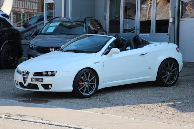 Alfa Romeo Spider 1.8 TBi 16V 200PS