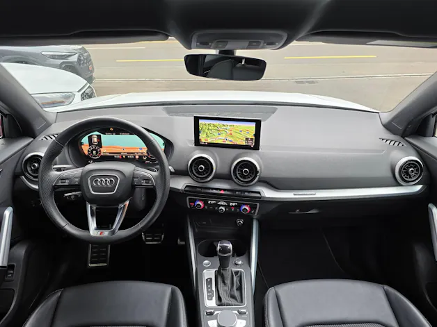 Audi Q2 40 TFSI S line Attraction quattro S-tronic
