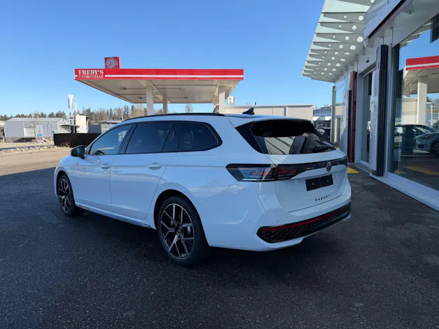 VW Passat Variant 2.0 TSI evo4 R-Line 4 Motion DSG