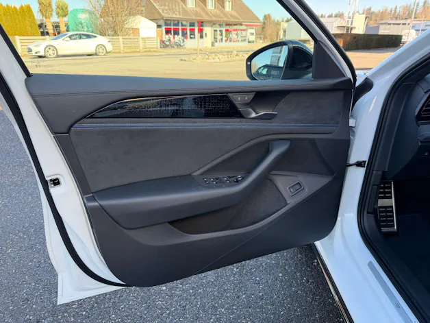 VW Passat Variant 2.0 TSI evo4 R-Line 4 Motion DSG