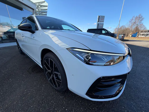 VW Passat Variant 2.0 TSI evo4 R-Line 4 Motion DSG