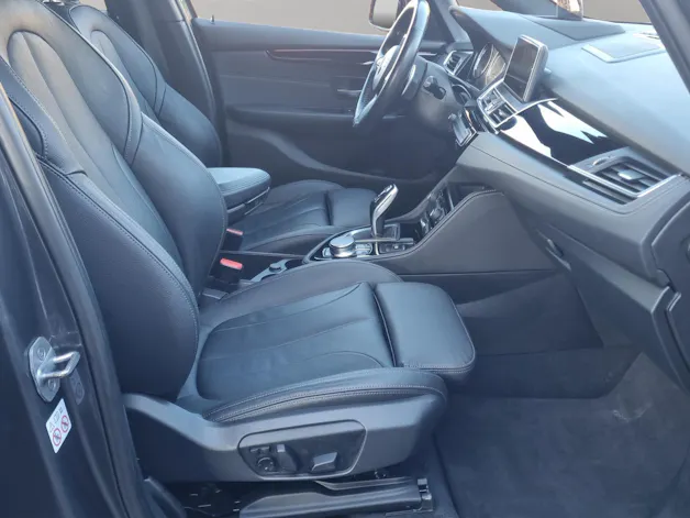 BMW 220d xDrive Active Tourer Steptronic M Sport