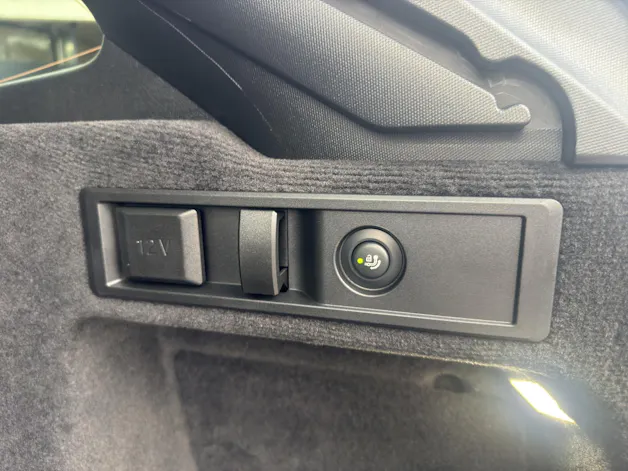 BMW 330e x DriveTouring Steptronic M Sport