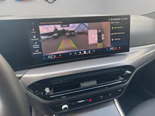 BMW 330e x DriveTouring Steptronic M Sport