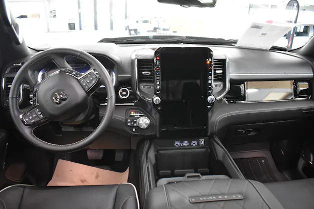 Dodge Ram 1500 Limited Night Edition Hurrican 540 PS
