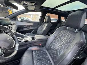 Peugeot 3008 300e Hybrid4 GT EAT8