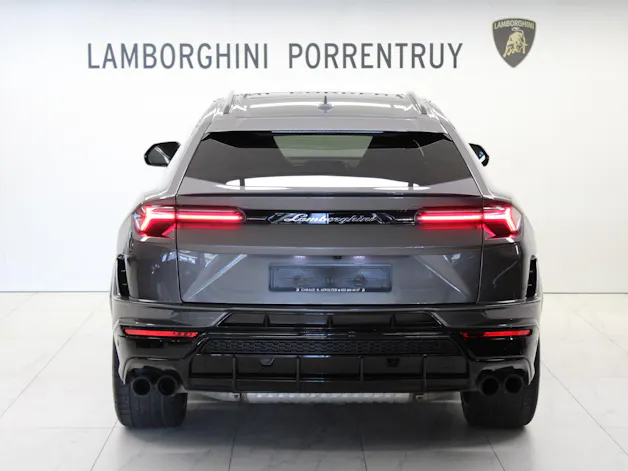 Lamborghini Urus S