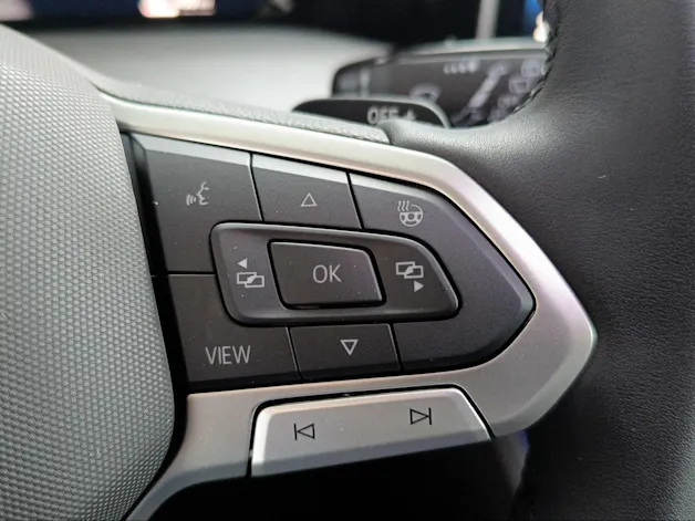 VW Golf 1.5 e TSI mHEV Life DSG