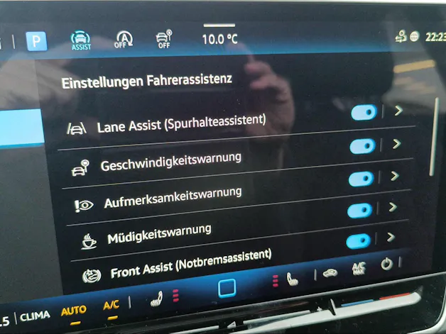 VW Golf 1.5 e TSI mHEV Life DSG