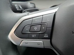 VW Golf 1.5 e TSI mHEV Life DSG