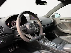 Audi RS3 Sportback 2.5 TSI quattro S-tronic