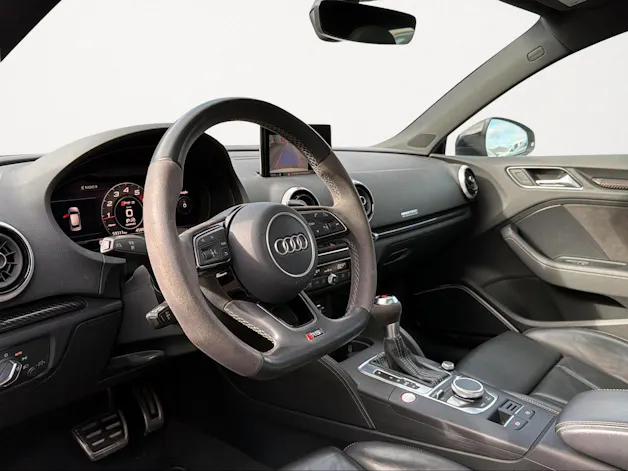 Audi RS3 Sportback 2.5 TSI quattro S-tronic