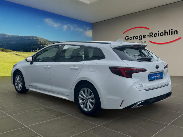 Toyota Corolla Touring Sports 1.8 HSD Comfort