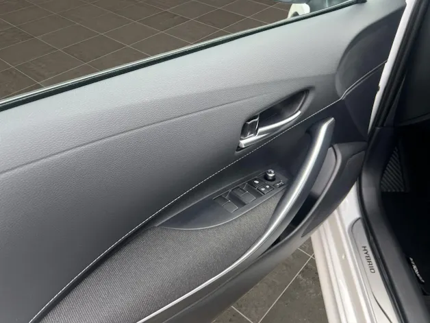 Toyota Corolla Touring Sports 1.8 HSD Comfort