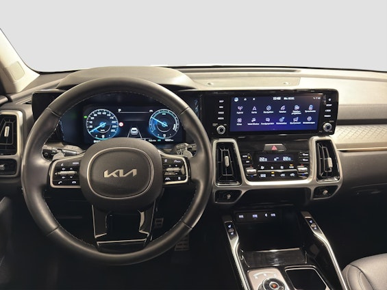 Vehicle image 14 Vehicle image 14