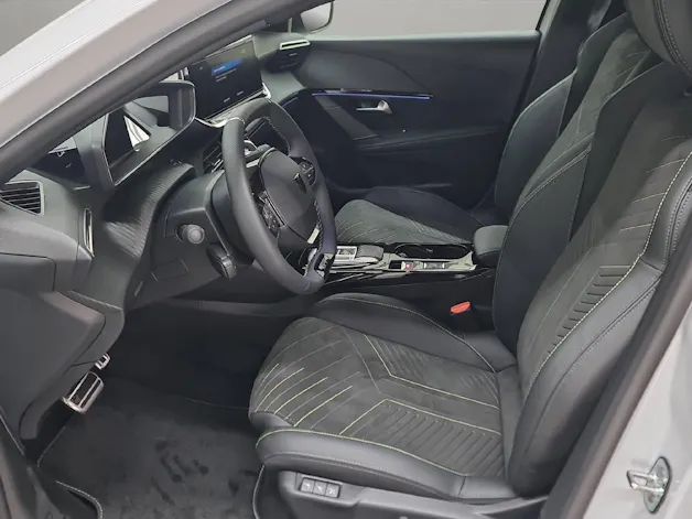 Peugeot 208 1.2 Hybrid 145 GT