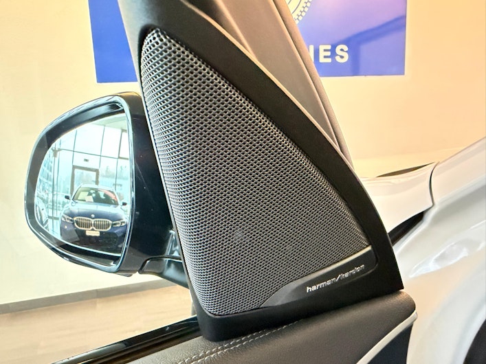 Vehicle image BMW X3