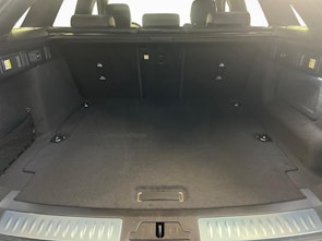 Vehicle image LAND ROVER Range Rover Velar 2.0 P400e Dynamic SE