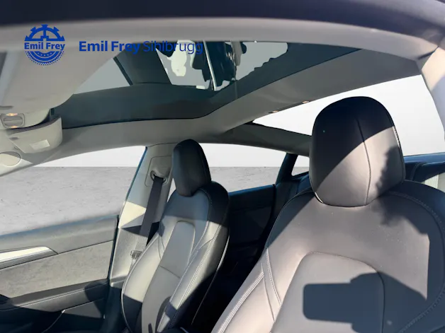 Tesla Model 3 Performance D