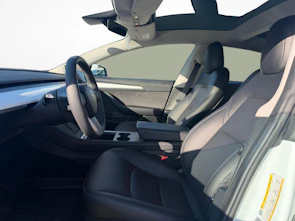 Fahrzeugbild TESLA Model 3 Performance D