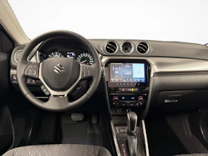 Fahrzeugbild SUZUKI Vitara 1.4 T Sakura Top Hybrid 4x4