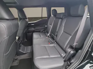 Toyota Land Cruiser 2.8 D 48V Invincible