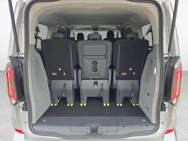 FORD Tourneo C Bus 320 L1 2.0 EcoBlue 170 Titanium X 4x4