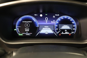 Vehicle image TOYOTA Corolla Touring Sports 1.8 HSD Comfort