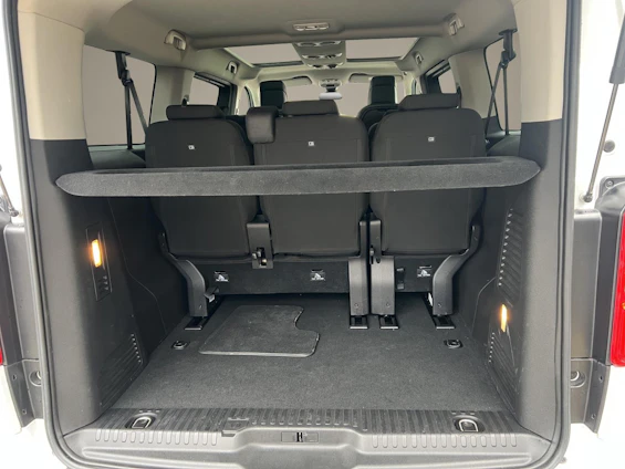 image du véhicule 17 image du véhicule 17